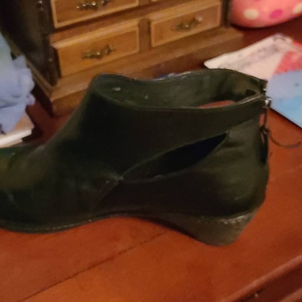 Dansko Bonita Black Leather Ankle Boots Booties